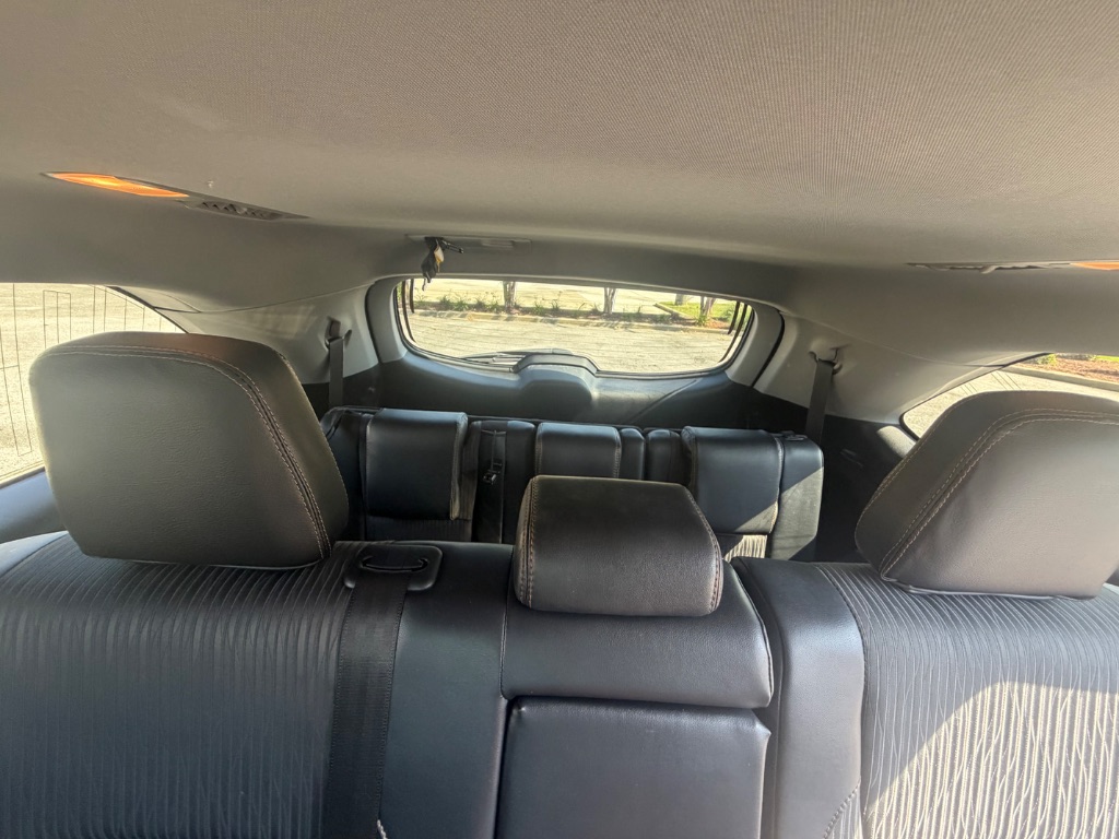 2019 Toyota Highlander LE - Photo 11