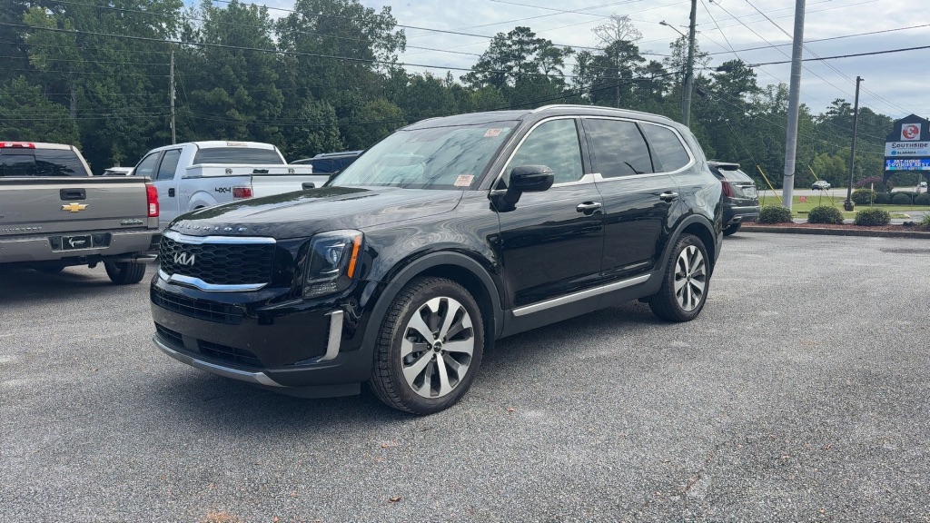 2022 Kia Telluride S's photo