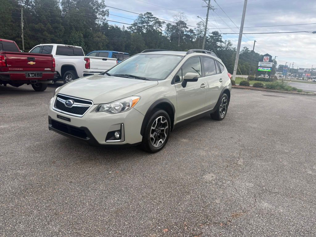 2017 Subaru Crosstrek Limited's photo